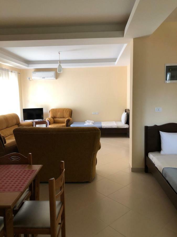 Përmet Hotel Villa Ago מראה חיצוני תמונה