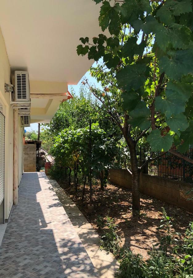 Përmet Hotel Villa Ago מראה חיצוני תמונה